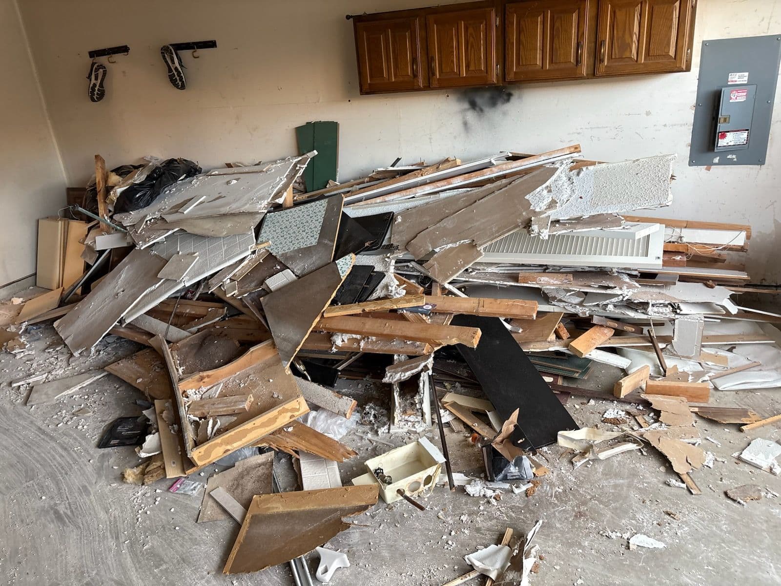 Efficient Construction Debris Cleanup in Garland image