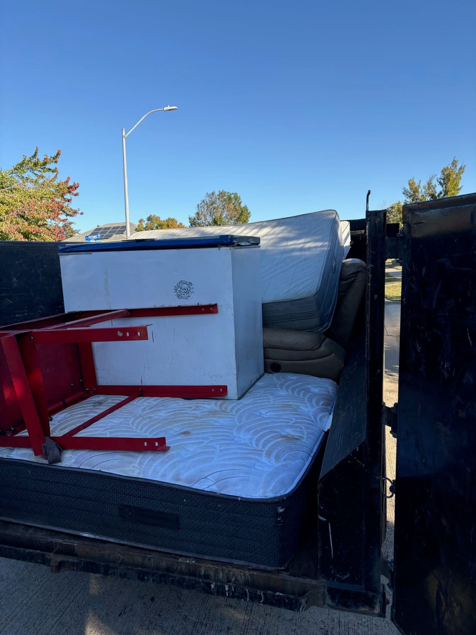 Project Efficient Junk Removal in Sachse image