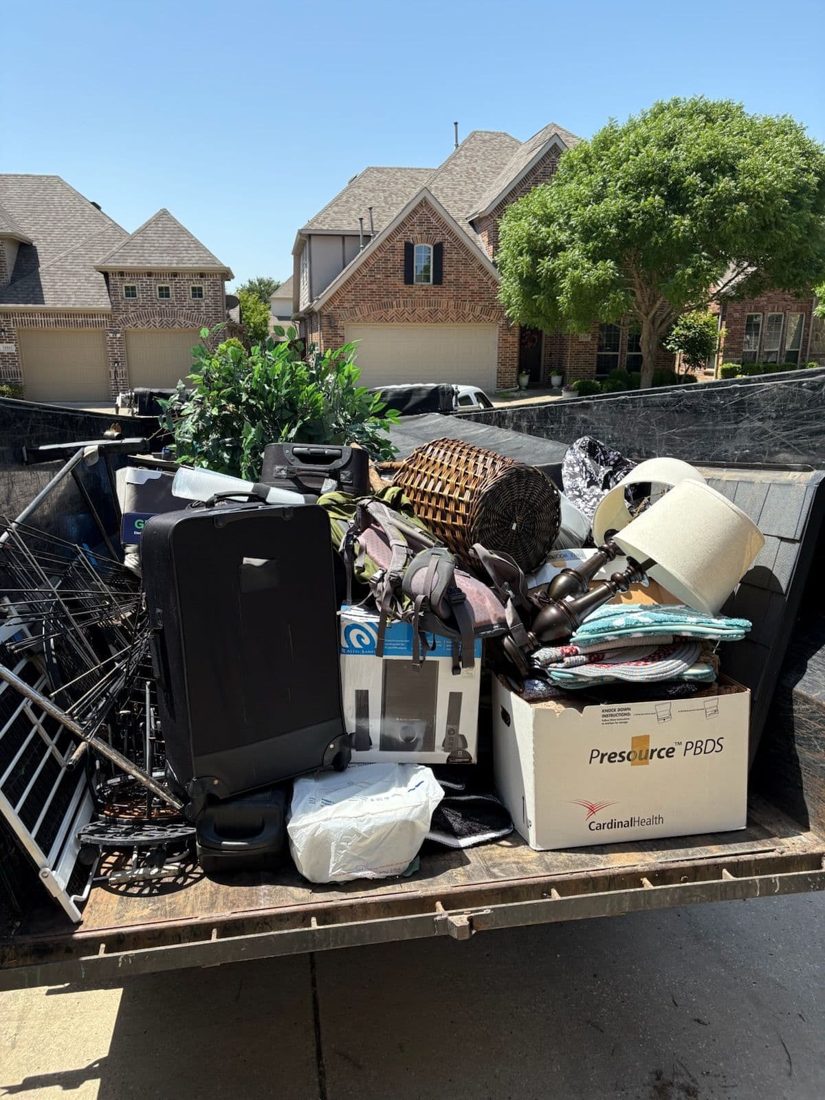 Efficient Junk Removal in McKinney Neighborhood