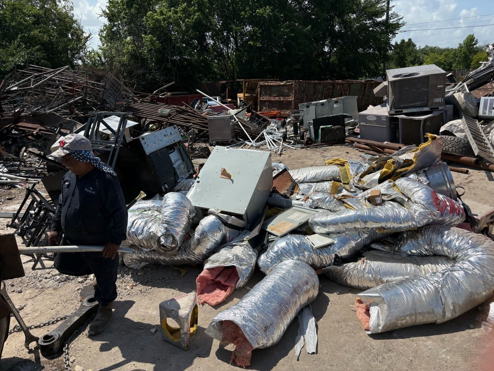Efficient Junk Removal Experts in Allen image