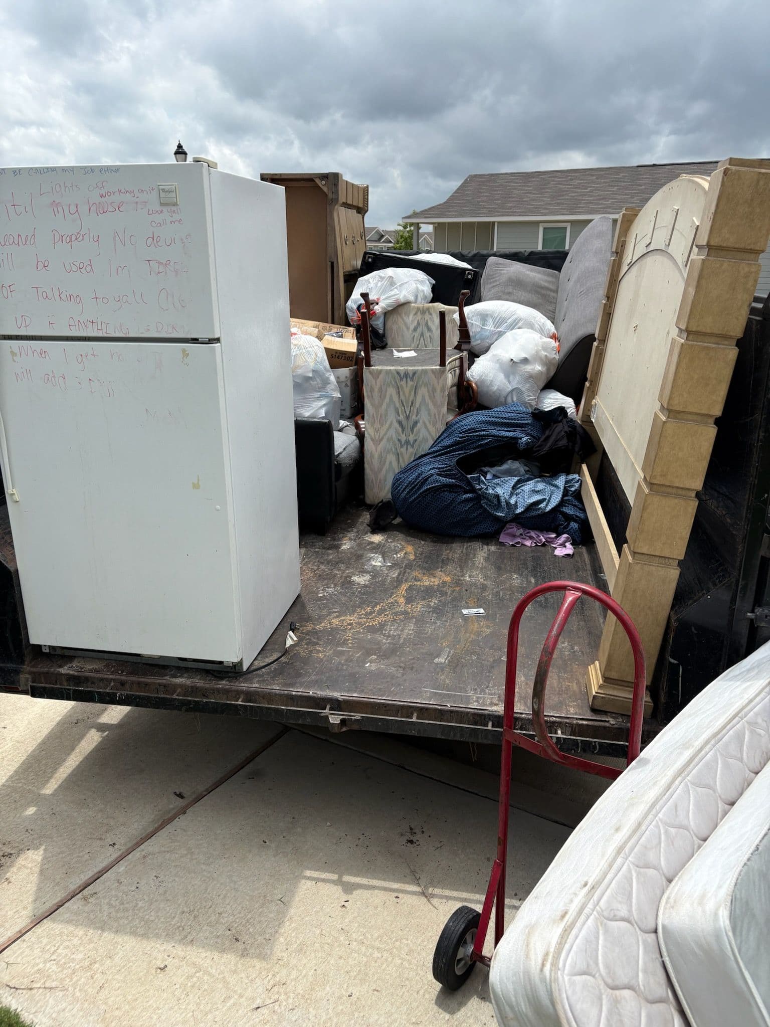 Efficient Junk Removal in Collin County image