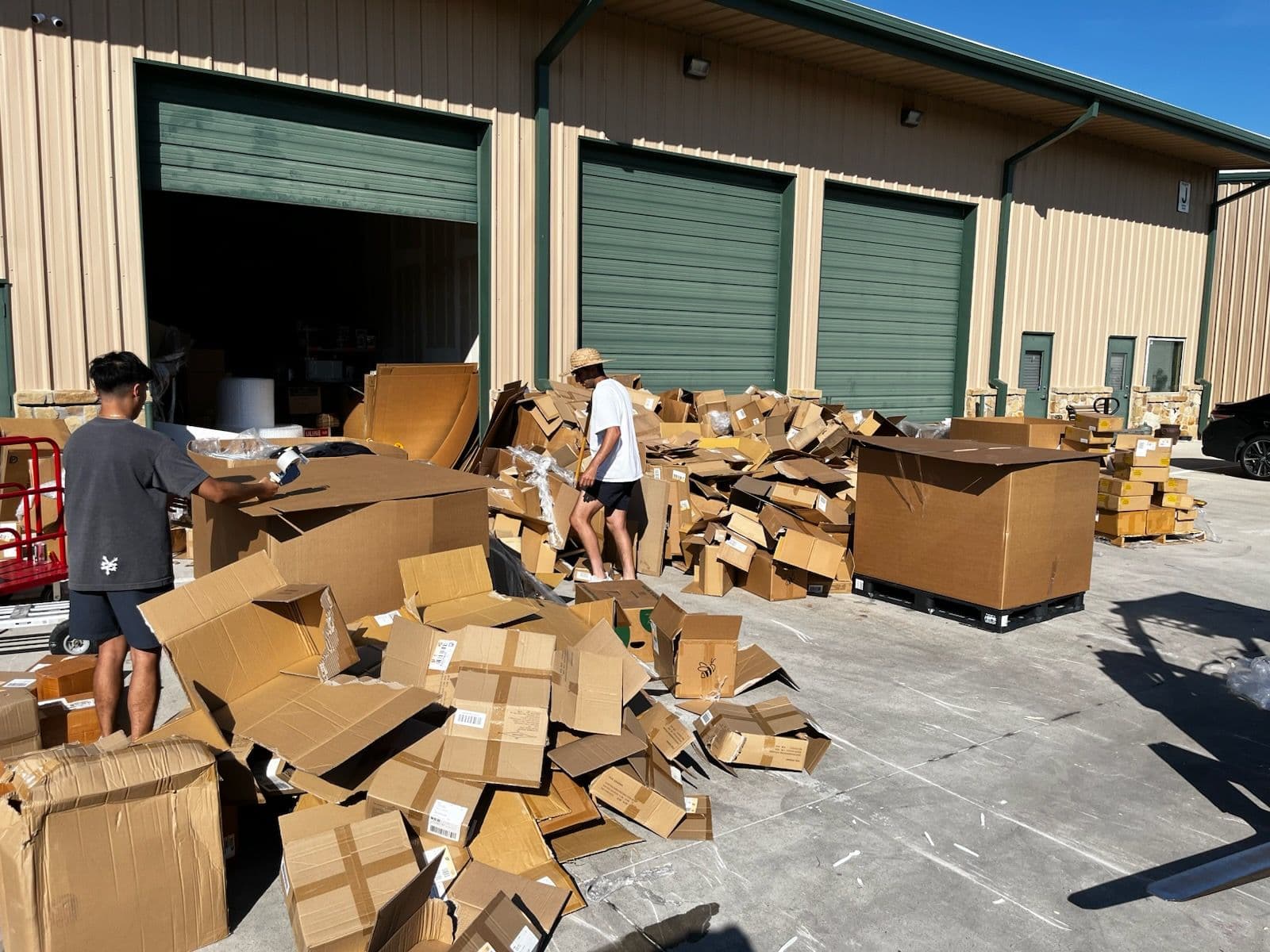 Efficient Cardboard Cleanup in Frisco image